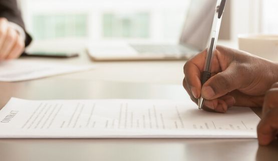 Umowa pożyczki prywatnej w rodzinie: wzór w PDF i DOC