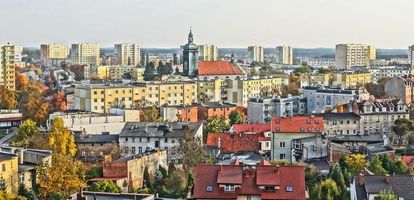 Szwederowo to jedno z największych i najpopularniejszych osiedli w Bydgoszczy. Czym wyróżnia się wśród innych części miasta? Sprawdź na GetHome.