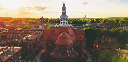 Jak się mieszka i co warto zobaczyć w katowickiej dzielnicy Janów-Nikiszowiec? Sprawdź na GetHome.pl