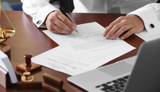 Sprzedaż mieszkania w spadku po rodzicach i innych bliskich: podatek i formalności od mieszkania otrzymanego w spadku