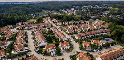 Czym charakteryzuje się gdańskie Brętowo i jakie są średnie ceny nieruchomości w dzielnicy? Sprawdź na GetHome.pl.