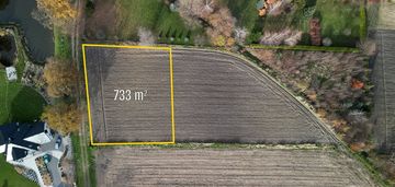 Działka budowlana ul. zacisze 733 m2