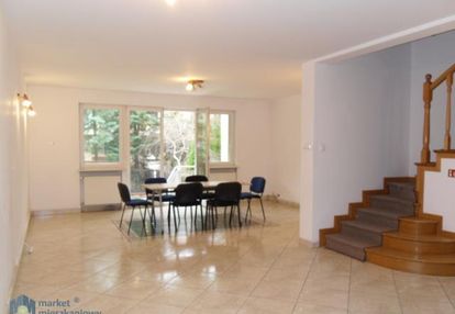 Segment, na firmę lub cele mieszkalne, 6 pok. 2 garaże