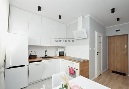 2 oddzielne pok,mokre,blisko starówka,umk