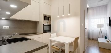 Gotowiec inwestycyjny/apartament/urządzony/42 m2/