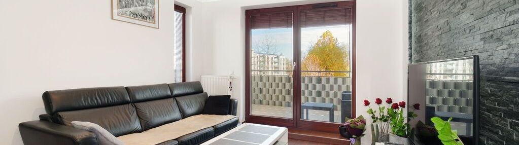 Przestronne, komfortowe mieszkanie w łomiankach.