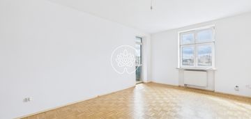 Ostatnie piętro / rozkładowe / po remoncie