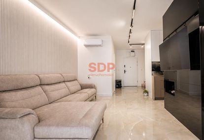 Dwupoziomowy przestronny partament|popowice|garaż|