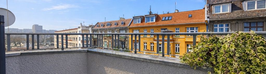 3m_piękna kamienica_balkon_blisko dworca