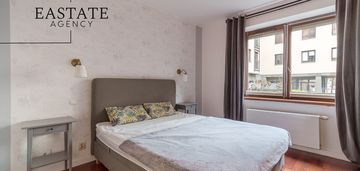 Powiśle | ogródek 40 m2| oddzielna kuchnia