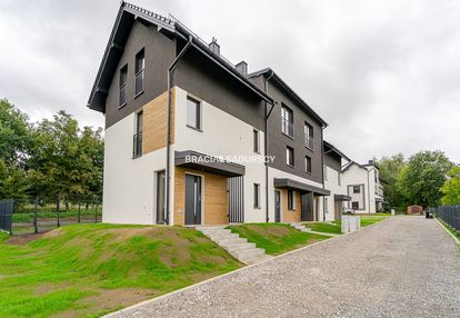 Parterowe mieszkanie z prywatnym ogródkiem