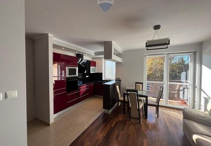 Dwupoziomowe | 4-pokojowe | żmigrodzka