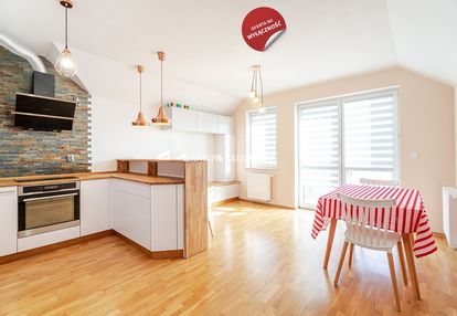 Sprzedam 3 pokoje, balkon, prywatne miejsce post.