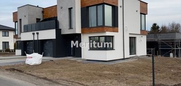 Dom bliżniak, 6 pokoi, garaż stan developerski