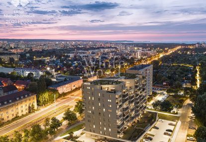 Duży salon | 2 łazienki | widok | komunikacja