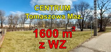 Działka 1600 m2 ścisłe centrum Tomaszowa Maz. z WZ