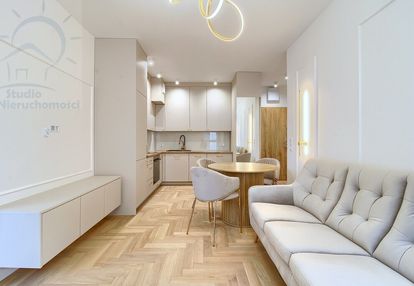 Jar, 2 umeblowane pokoje, balkon, nowe