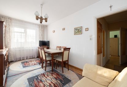 3 pokojowe mieszkanie do remontu w sercu wrzeszcza