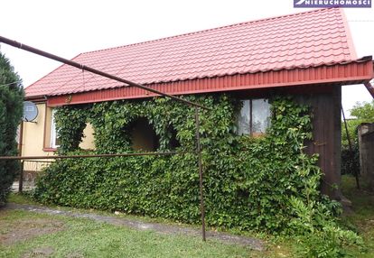 Na obrzeżach miasta.