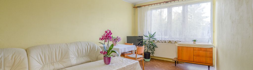 Dom wolnostojący z ładną działką