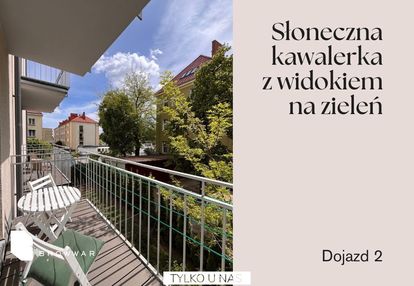 Słoneczna kawalerka z balkonem