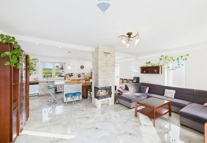 Dom z potencjałem biznesowym – 3 km od lublina