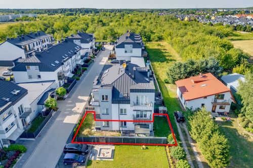 Nowa cena - 4 p. 76m2, ogród 140m2, parking, garaż