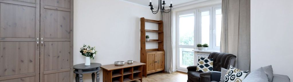 2 pokoje z dużym balkonem i garderobą