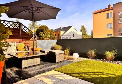 2 pok,ogródek,taras,garaż,stawki,trzcinowa