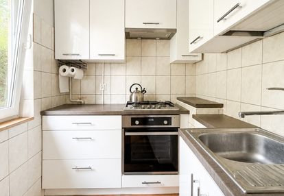 3 pokoje | wola | metro | 50 m² | parter |