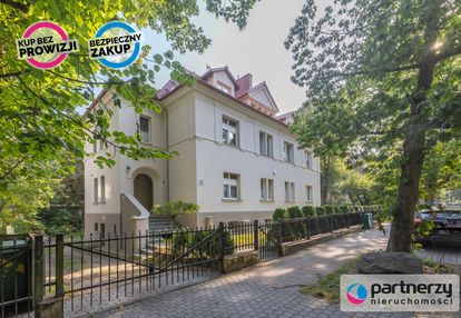8 pokoi/dochodowa inwestycja/prestiż sopot