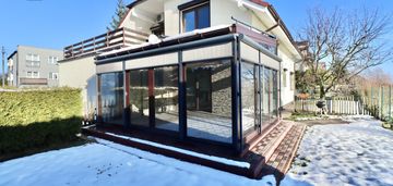 Dom 7 pokoi! 4 łazienki, garaż, ogród zimowy.