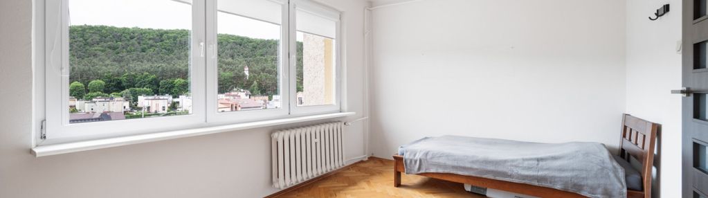 Gdynia cisowa,  4 pokojowe mieszkanie z balkonem