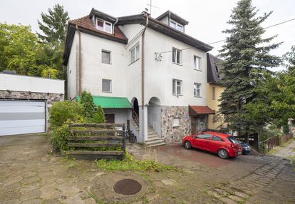 Dom 386 m² - duży potencjał inwestycyjny