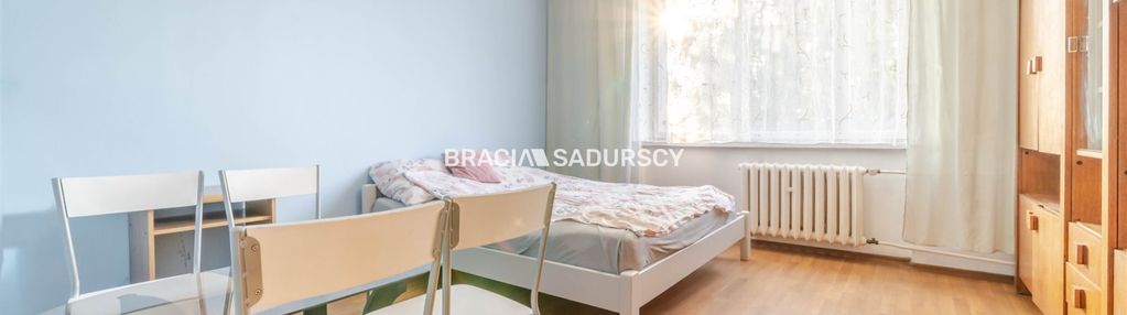 3 pok z osobną kuchnią os. strusia