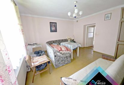 Dom ze stodołą, garażem i komórką, duża działka
