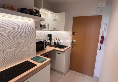 Śliczna,urządzona kawalerka przy pętli azory -27m2