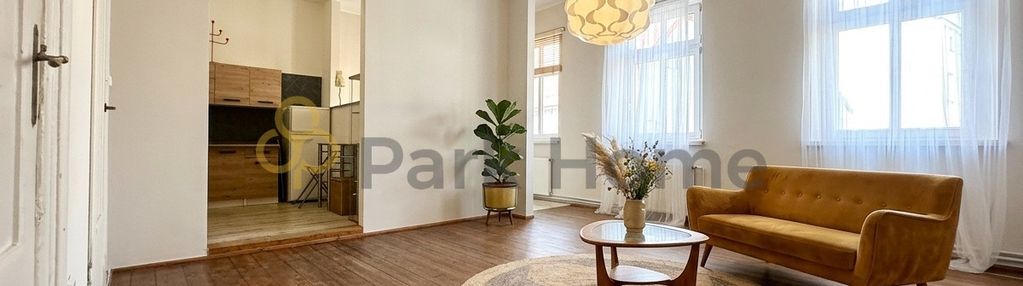 Centrum miasta | 2 pokoje | klimatyzacja |1 piętro