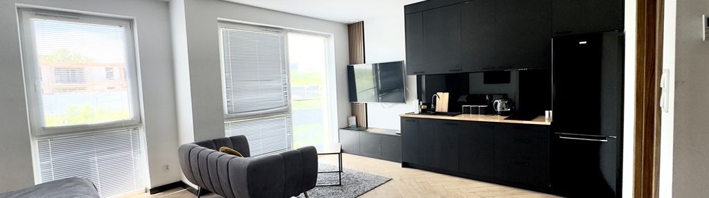 2 mieszkania, 3 m. postojowe w cenie, czynsz 120zł