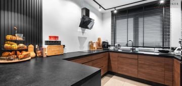 10a / 134m2 / 3 sypialnie + salon z anksem / garaż