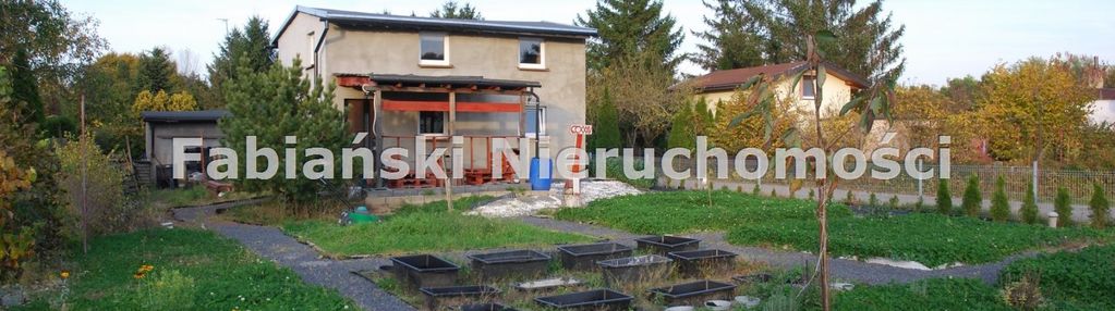 Domek rod 35 m2 + piętro działka 475 m2