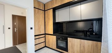 Złota podkowa balkon winda wysoki standard
