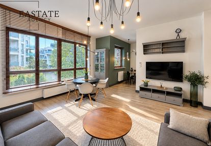 Elegancki apartament z loggią i 2 miejscami postojowymi w wilanowie