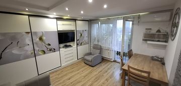 Mieszkanie -3 pokoje, 47,4m2, balkon, klimatyzacja