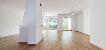 Klimatyczny dom/segment/3 piętra/zielona okolica