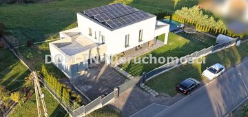 Nowoczesny dom z 2021 r w top lokalizacji.