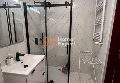 Przestronne, narożne mieszkanie 2-pokojowe