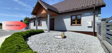 Dom po remoncie zaledwie 3 km od jeziora.