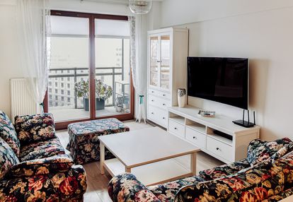 Najwyższe piętro *al. kijowska* 40m2 - balkon!