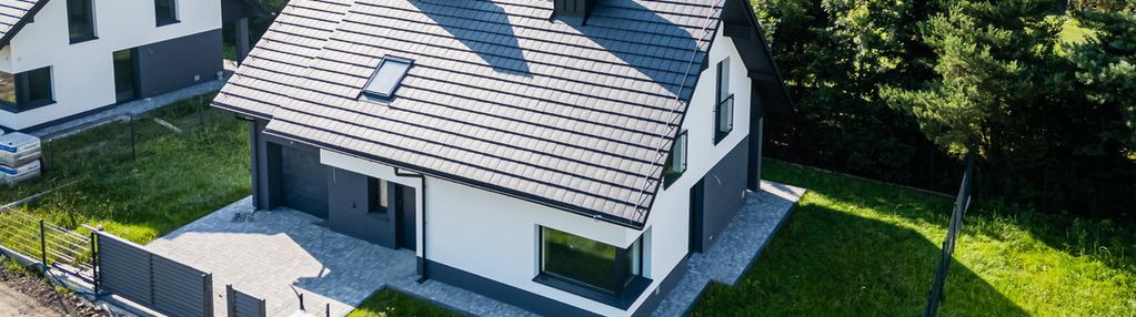 Domy w spokojnej i zielonej okolicy skawiny